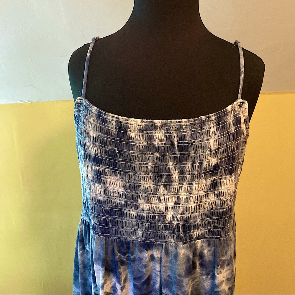 Size XXL Old Navy Maxi Dress- Navy Blue & White Tie-Dye